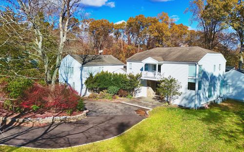 106A Comstock Hill Ave, Norwalk, CT, 06850 | Card Image
