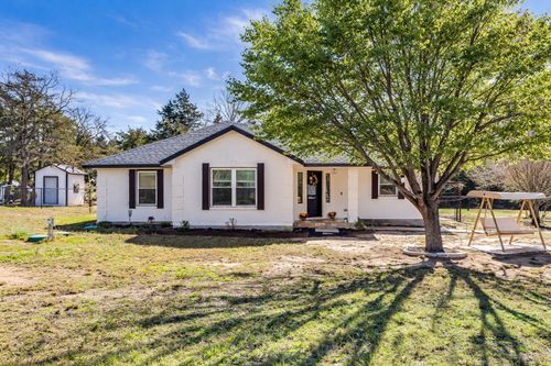 137 W Oak Dr, Cedar Creek, TX, 78612-3262 | Card Image