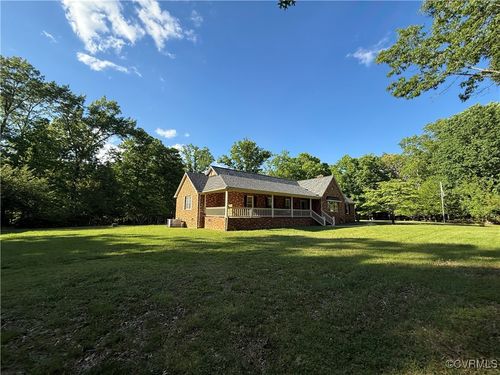 13600 Reed Dr, Disputanta, VA, 23842-8050 | Card Image