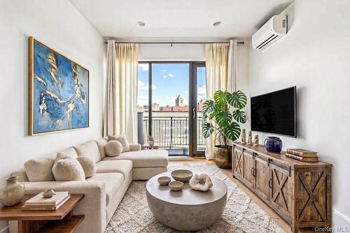 6i-6296 Woodhaven Blvd, Rego Park, NY, 11374-3738 | Card Image