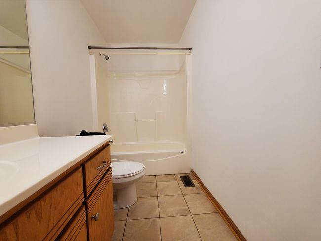 22503 State St, House other with 4 bedrooms, 3 bathrooms and 2 parking in Steger IL | Image 21