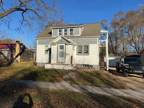 211 E Bennett Ave, Mt Pleasant, MI, 48858-1511 | Card Image