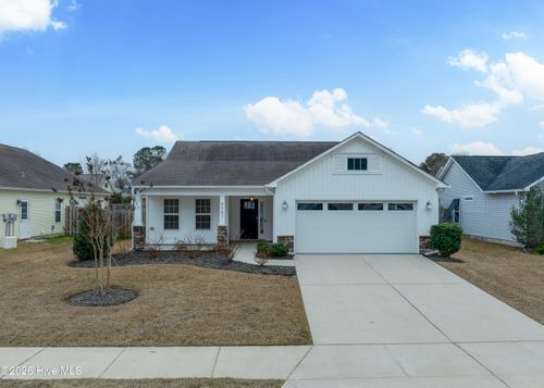 8557 Glasgow St Ne, Leland, NC, 28451-7363 | Card Image
