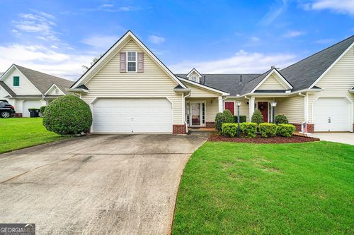 90 Courtyard Ln, Newnan, GA, 30265-3160 | Card Image