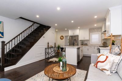 49 Hillary Ave, House other with 3 bedrooms, 3 bathrooms and 2 parking in Toronto ON | Image 3