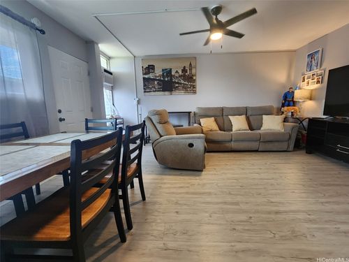 a205-94-249 Waikele Rd, Waipahu, HI, 96797-2625 | Card Image