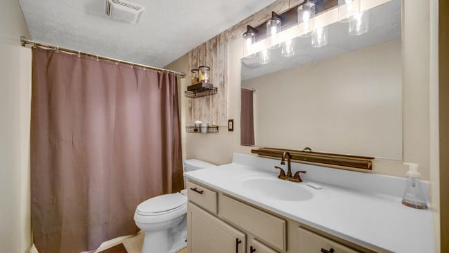 lower level full bath | Image 16