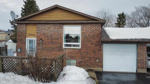 14 Cypress Crt, North Bay, ON, P1B9G9 | Card Image