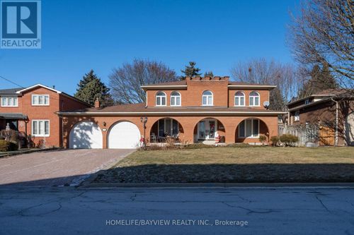 16 Roosevelt Dr, Richmond Hill, ON, L4C6V3 | Card Image