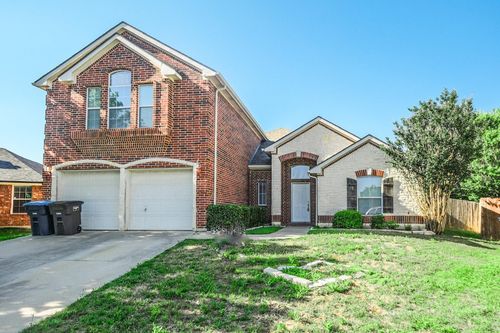 8664 Lariat Cir, Fort Worth, TX, 76244-7994 | Card Image