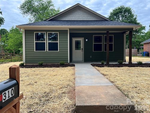 310 Coble Ave, Albemarle, NC, 28001-4721 | Card Image