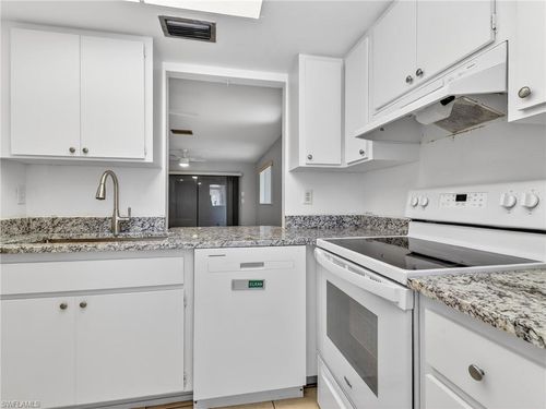 110-2141 Se 15th Pl, CAPE CORAL, FL, 33990-4668 | Card Image