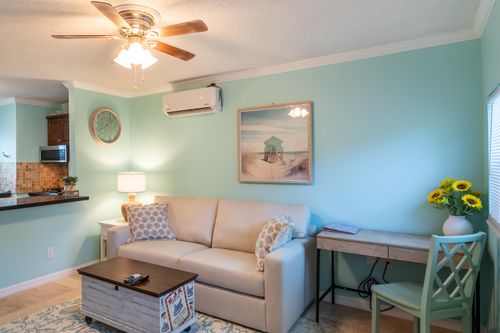 1724 37th St, West Palm Beach, FL, 33407-3502 | Card Image