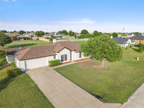 105 Dustin Dr, Fate, TX, 75189-8230 | Card Image