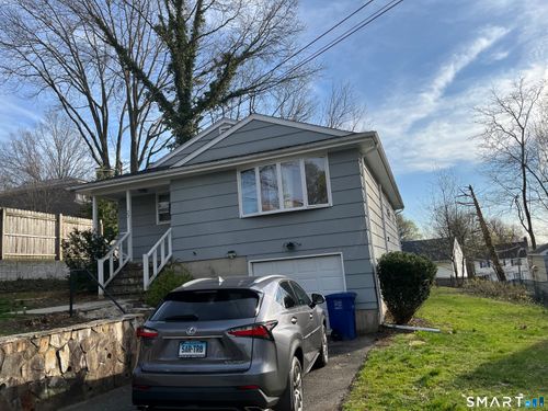 27 Plateau Ave, Bridgeport, CT, 06606-3215 | Card Image