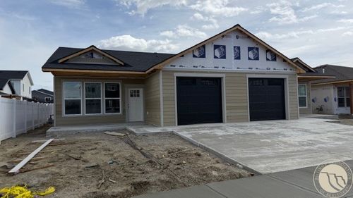 1127 - 1129 Buffalo Crossing Drive, Billings, MT, 59106 | Card Image