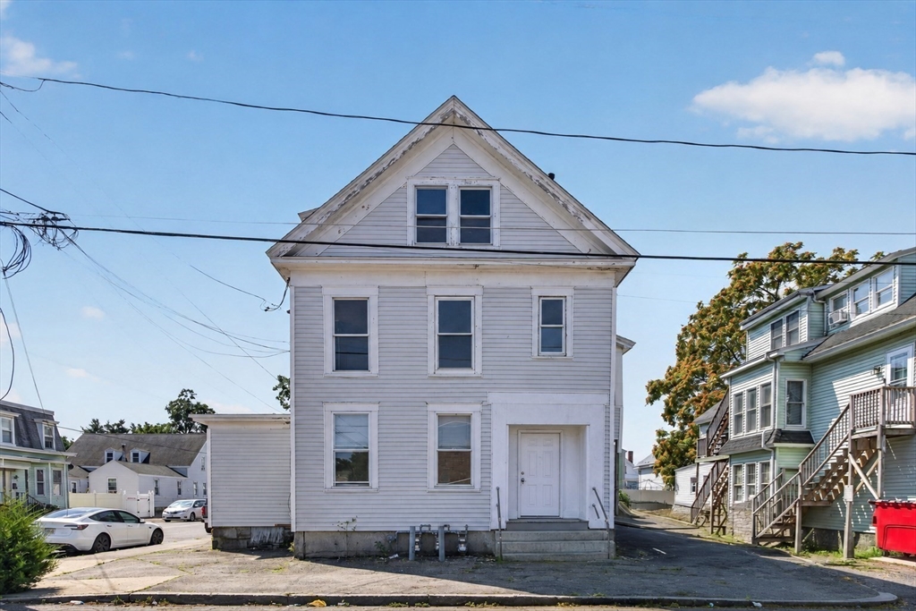 Residential Income in Lowell