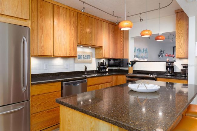 APT-505 - 9525 Blind Pass Rd, Condo with 2 bedrooms, 2 bathrooms and null parking in ST PETE BEACH FL | Image 12