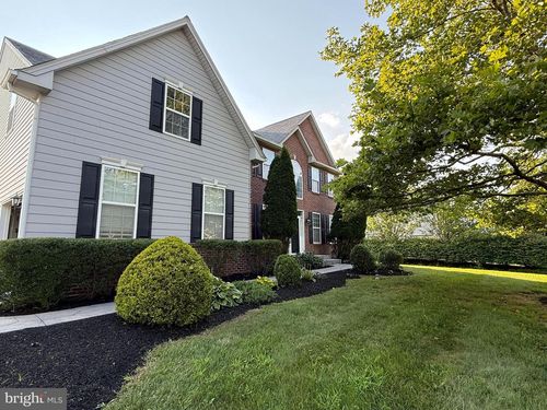138 Bradford Dr, SCHWENKSVILLE, PA, 19473-2610 | Card Image
