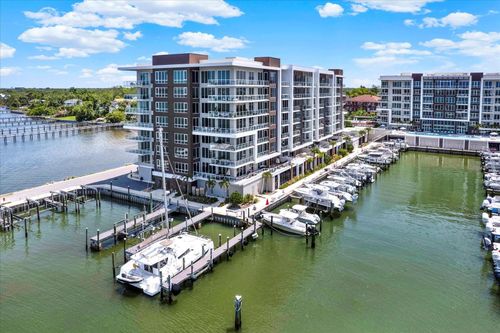 unit-301-920 N Osceola Ave, CLEARWATER, FL, 33755-3019 | Card Image