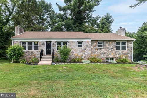 219 Stony Run Rd, Spring City, PA, 19475-2412 | Card Image