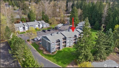 p302-14221 Ne 181st Pl, Woodinville, WA, 98072-8591 | Card Image