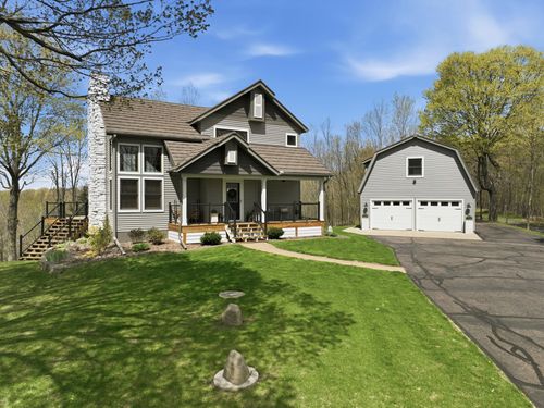 N7908 County Road J, Menomonie, WI, 54751-5818 | Card Image