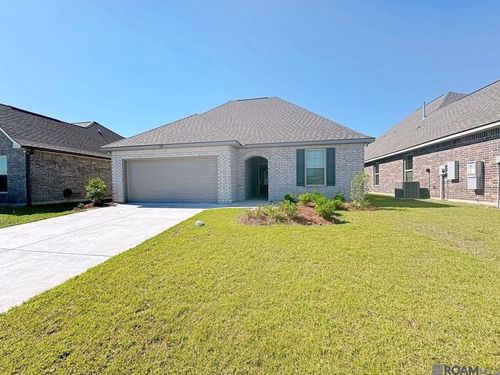 722 Bellegrove Square Ave, Baton Rouge, LA, 70810-7887 | Card Image