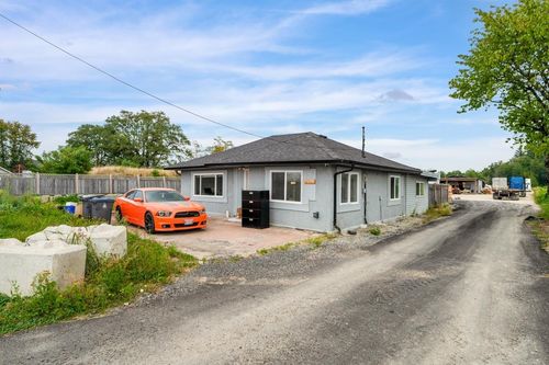 3936 176 St, Surrey, BC, V3Z1C4 | Card Image