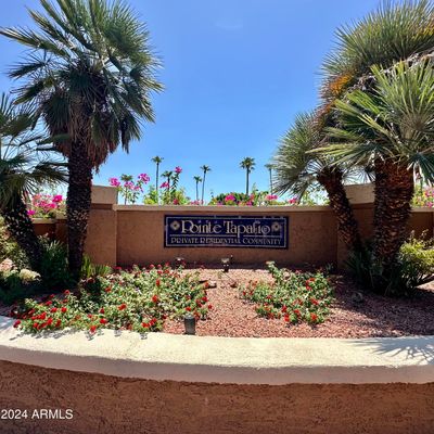 225 - 10655 N 9 Th Street, Townhouse with 2 bedrooms, 2 bathrooms and null parking in Phoenix AZ | Image 2