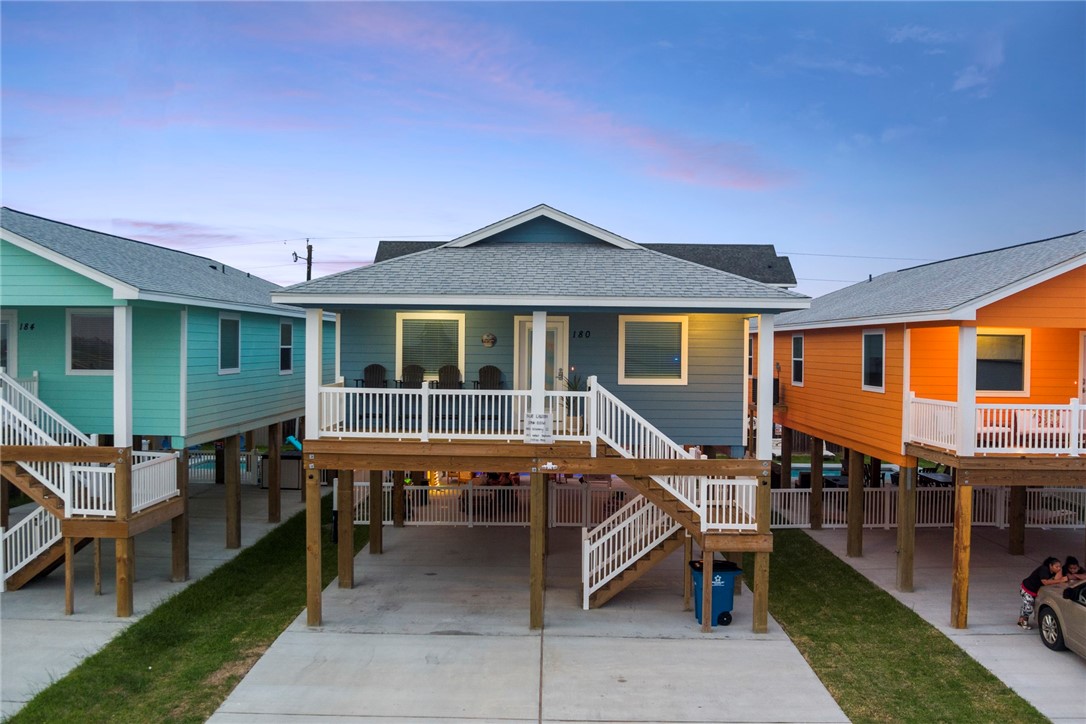 Paradise Pointe Dr, Port Aransas, TX 78373
