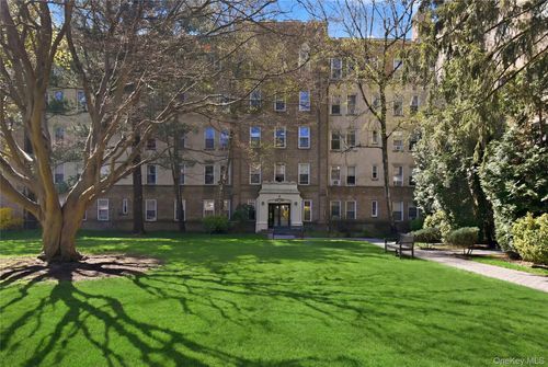 i1-472 Gramatan Avenue, Mount Vernon, NY, 10552 | Card Image