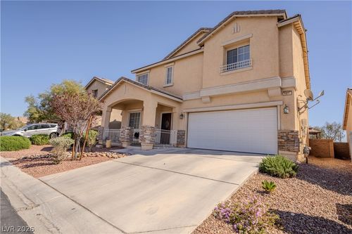 6074 Darnley St, North Las Vegas, NV, 89081-6572 | Card Image