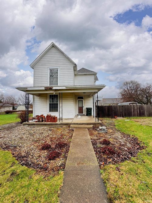 409 E 2nd Street, Otterbein, IN, 47970 | Card Image