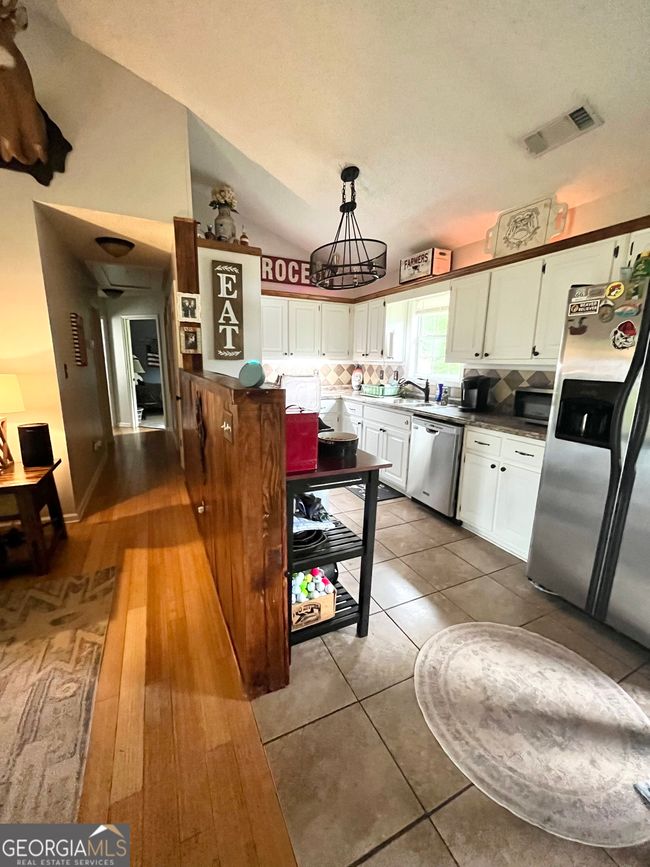 2237 S Walkers Mill Rd, House other with 4 bedrooms, 2 bathrooms and null parking in Griffin GA | Image 8