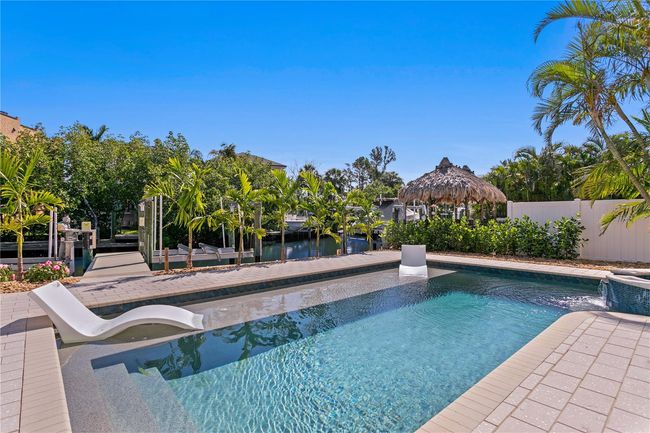 1739 1/2 Bayou Grande Blvd Ne, House other with 4 bedrooms, 4 bathrooms and null parking in St Petersburg FL | Image 19