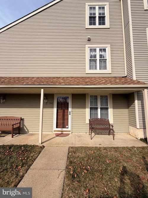 703 Aberdeen Ln, BLACKWOOD, NJ, 08012-5523 | Card Image