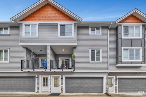 18-20856 76 Ave, Langley, BC, V2Y0S7 | Card Image