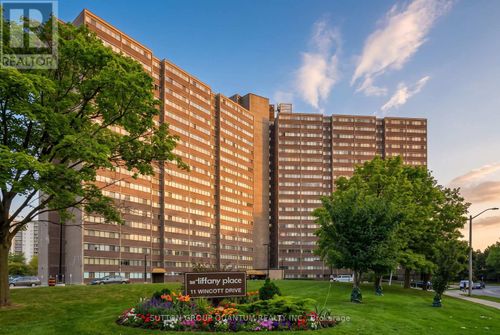 1810-11 Wincott Dr, Toronto, ON, M9R2R9 | Card Image