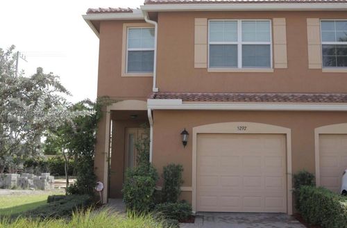 5292-5292 Palm Colony Dr, Lake Worth, FL, 33463-6852 | Card Image