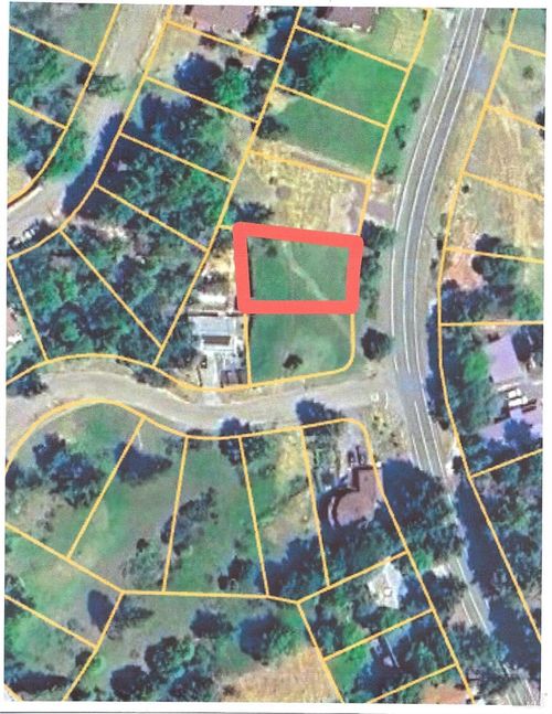 25552 Sherwood Rd, Willits, CA, 95490-8595 | Card Image