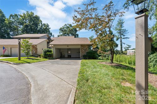 120 Clubwood Ct, Asheville, NC, 28803-3140 | Card Image