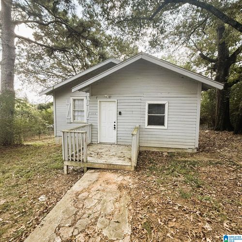 308 Cedar Cir, ADAMSVILLE, AL, 35005-2630 | Card Image