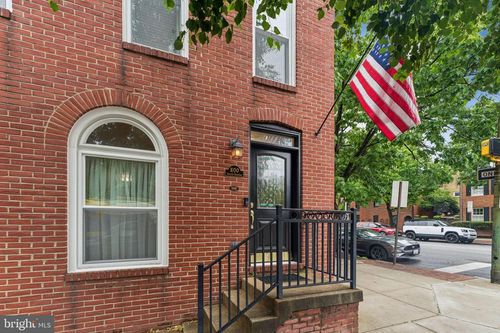 800 S Charles St, Baltimore, MD, 21230-3944 | Card Image