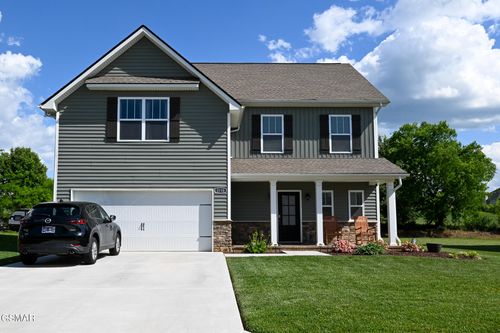2118 Tributary Dr, Sevierville, TN, 37876-5011 | Card Image