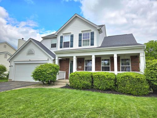 7843 Pinehill Rd, Lewis Center, OH, 43035-6036 | Card Image
