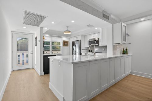 apt-d2-3306 Aruba Way, Coconut Creek, FL, 33066-2624 | Card Image