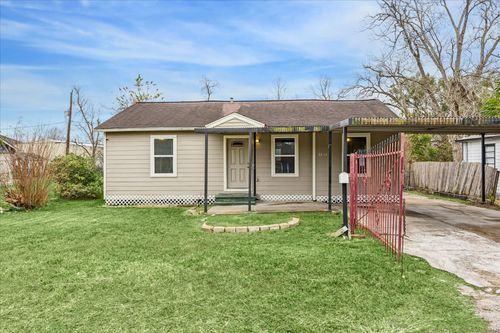 5126 Higgins St, Houston, TX, 77033-3231 | Card Image