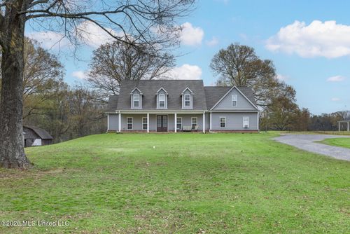 504 Bankston Rd, Nesbit, MS, 38651-9147 | Card Image
