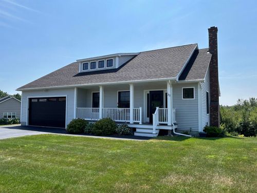 32 Apple Way, Epping, NH, 03042-4410 | Card Image